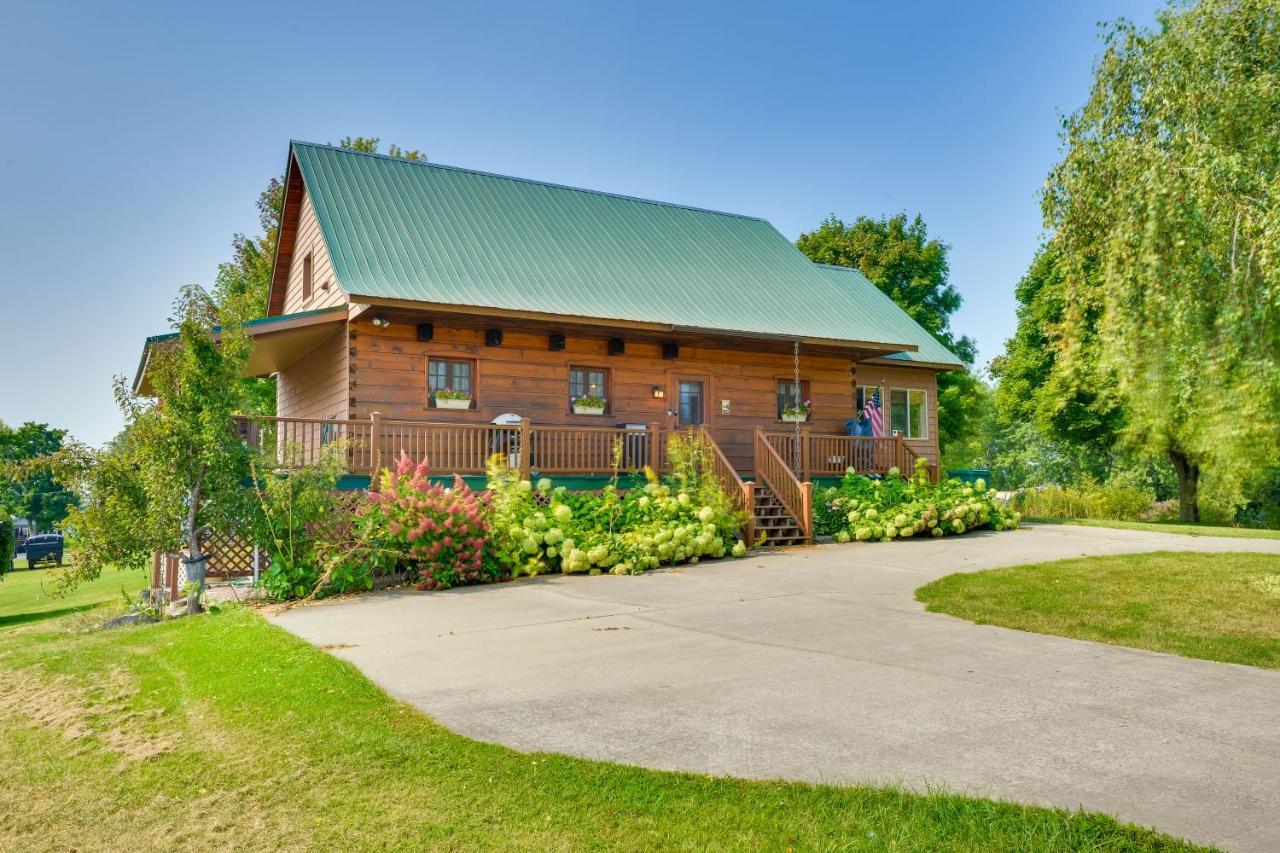 Warm And Cozy Clayton Cabin Near St Lawrence River! Exterior photo