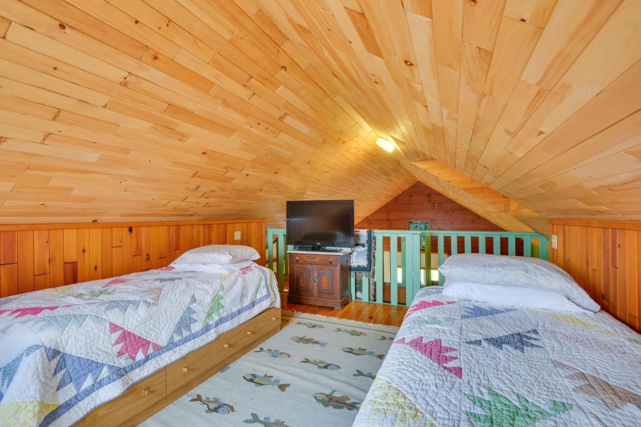 Warm And Cozy Clayton Cabin Near St Lawrence River! Exterior photo
